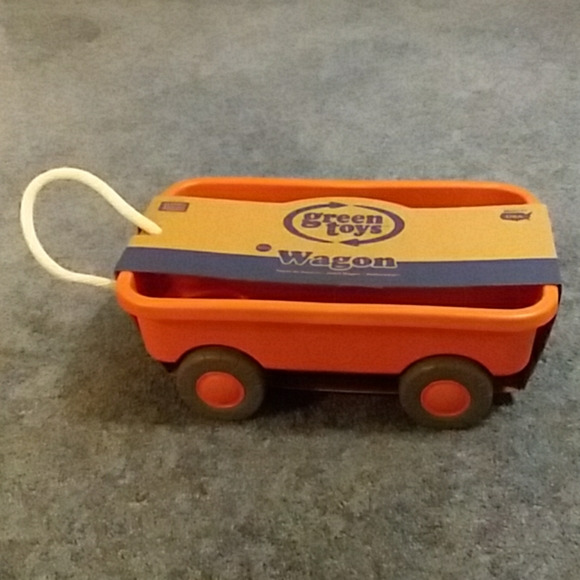 green toys orange wagon